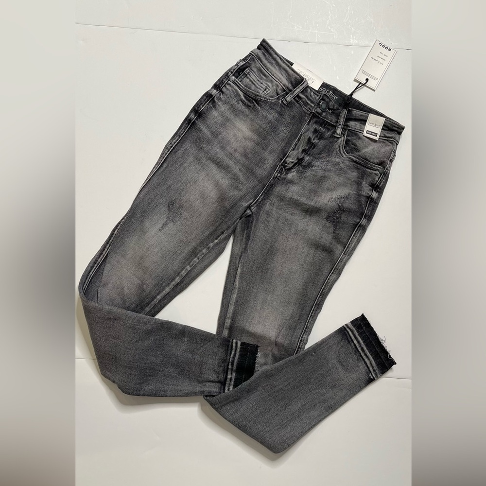 Gray Distressed Hem Judy Blue size 1